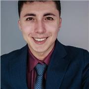 Colombiano imparte clase de Español a Extranjeros